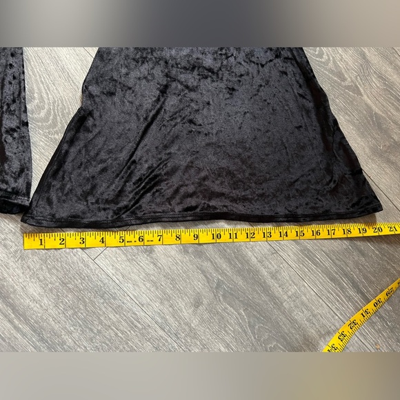 Pylo 70s Style Velvet Extreme Flare Bell Bottom Pants in Black. Size L - Picture 12 of 12